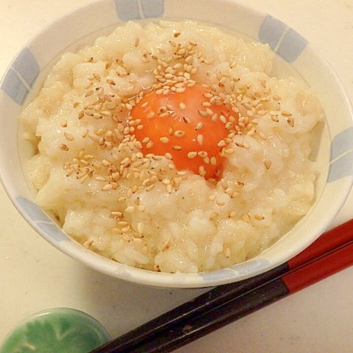 わさび醤油とココナッツオイルのふわふわ卵かけご飯